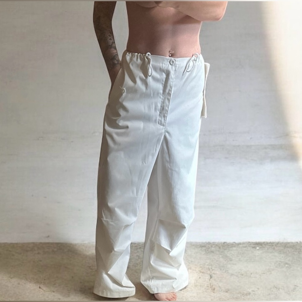 Unisex White Wide-Leg parachute Pants - Picture 3 of 4